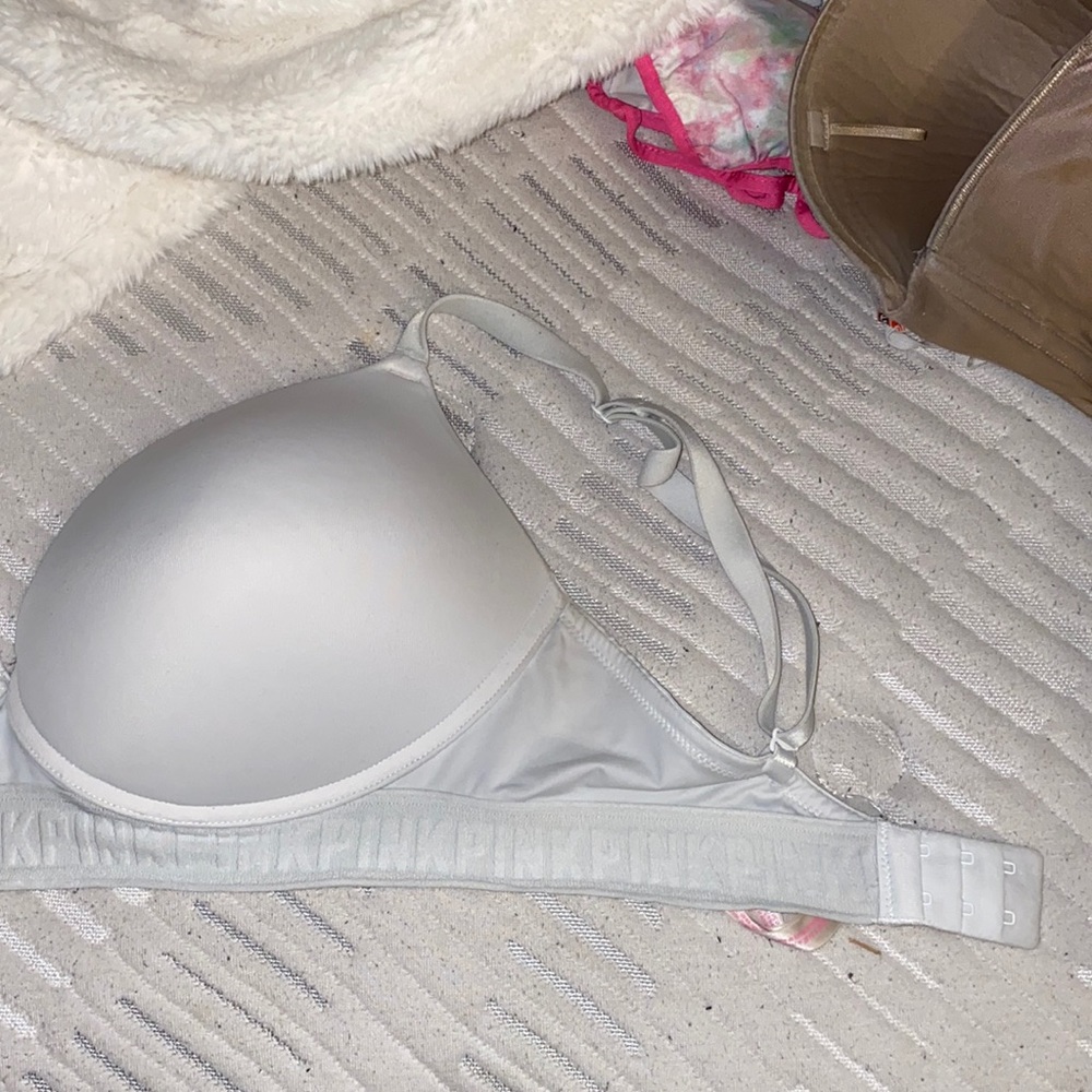 Bra - Picture 3 of 4